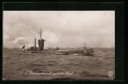 AK SM Unterseeboot X. in voller Fahrt