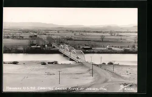 AK Jensen, UT, Highway U.S. 40 Crossing Green River