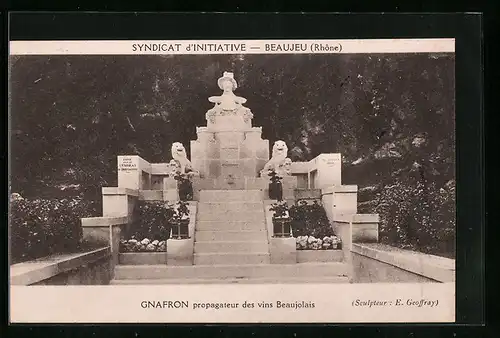 AK Beaujeu, Statue Gnafron propagateur des vins Beaujolais