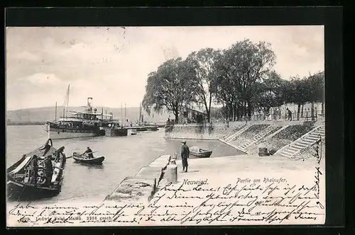 AK Neuwied, Partie am Rheinufer, Dampfer an der Anlegestelle