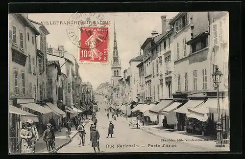 AK Villefranche-sur-Saone, Rue Nationale - Porte d`Anse