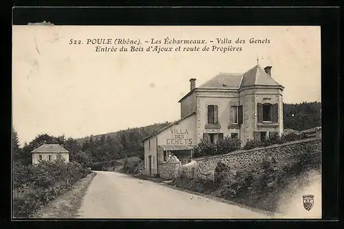 AK Poule-Les Ècharmeaux, Villa des Genets