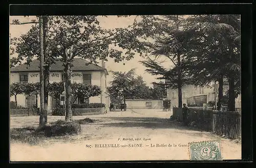 AK Belleville-sur-Saone, Le Butfet de la Gare