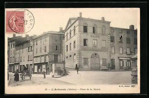 AK L`Arbresle, Place de la Mairie