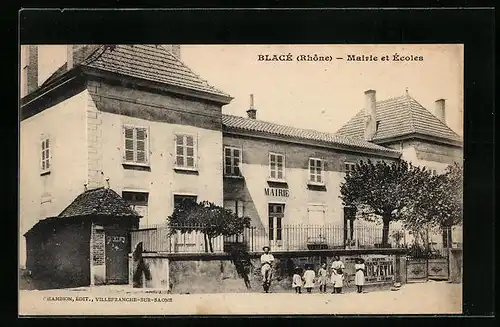 AK Blacè, Mairie et Ècoles
