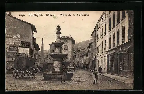 AK Beaujeu, Place de la Fontaine