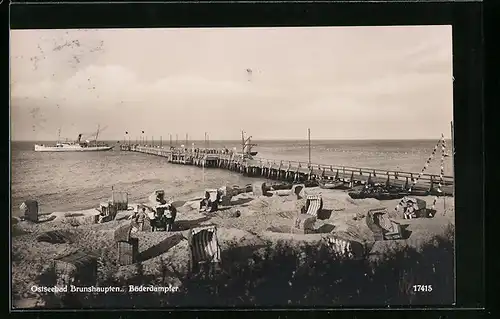 AK Ostseebad Brunshaupten, Bäderdampfer und Strandleben