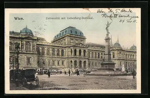 AK Wien, Strassenbahnen vor der Universität mit Liebenberg-Denkmal