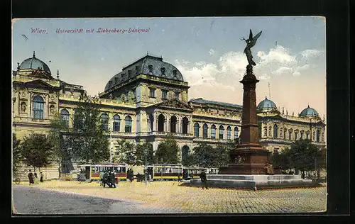 AK Wien, Strassenbahnen vor der Universität mit Liebenberg-Denkmal