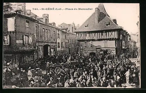 AK St-Céré, Place du Mercadial