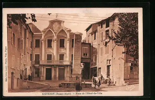 AK Sisteron, Place de l'Hotel-de-Ville