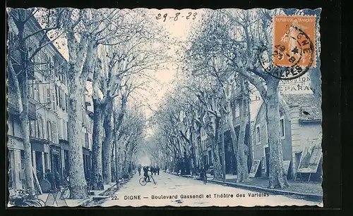 AK Digne, Boulevard Gassendi et Théatre des Variétés
