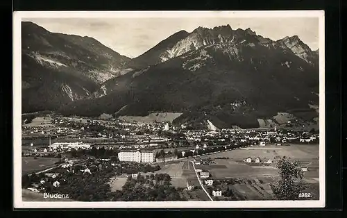 AK Bludenz, Totale mit Gebirgswand