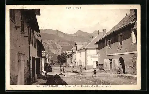 AK Mont-Dauphin, Fontaine des Quatre Coins