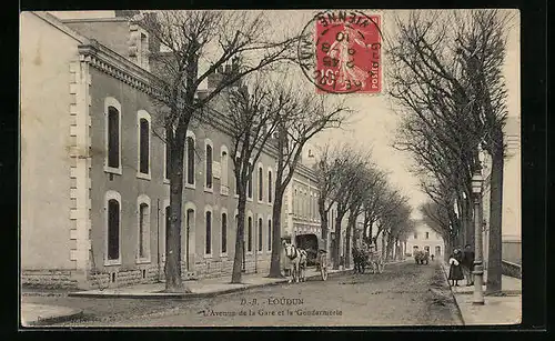 AK Loudun, L`Avenue de la Gare et la Gendarmerie