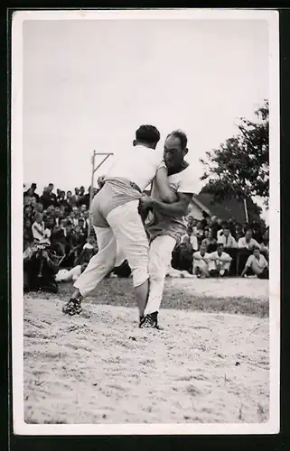 AK Ringer beim Zweikampf