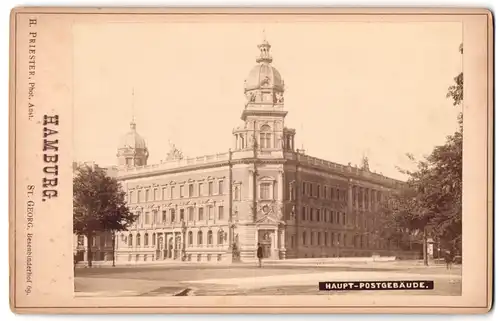 Fotografie H. Priester, Ansicht Hamburg, Strassenpartie am Haupt Postgebäude