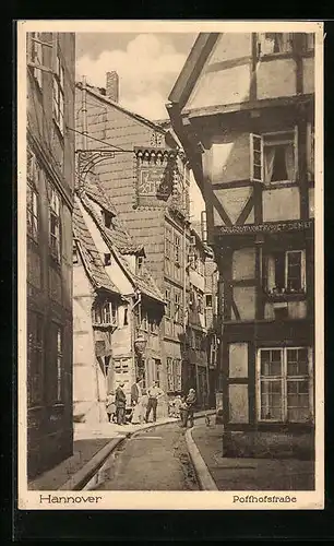 AK Hannover, Potthofstrasse mit Passanten