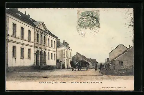 AK Til-Chatel, Mairie et Rue de la Gare