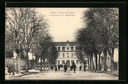 AK Guéret, Lycée et Avenue de la République