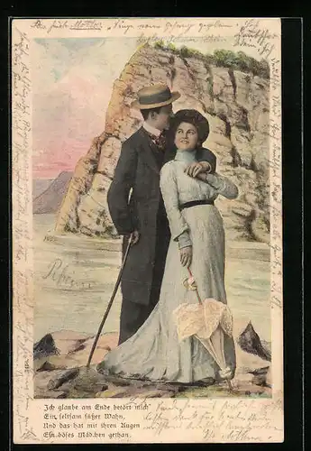 AK Eleganter Herr und Dame im blauen Kleid mit Schirm