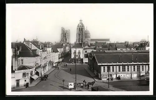 AK Tours, Les Halles & Tours de l`Horloge et Charlemagne