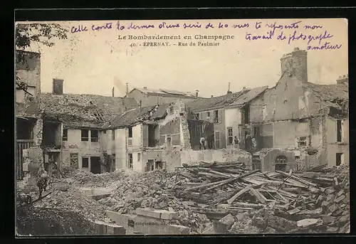 AK Épernay, Le Bombardement en Champagne - Rue du Paulmier