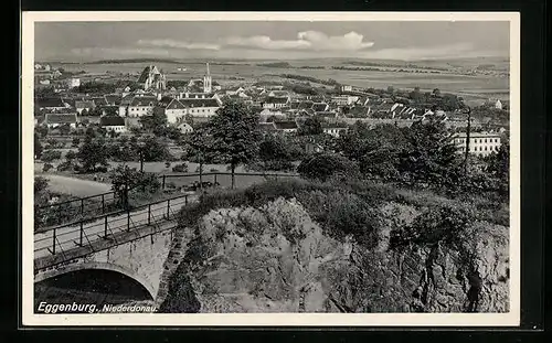 AK Eggenburg, Teilansicht hinter einer Brücke