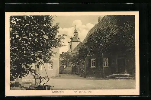 AK Stössen, An der Kirche mit Brunnen