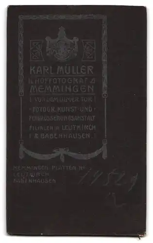 Fotografie Karl Müller, Memmingen, Herr im Anzug mit Bart
