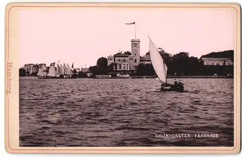 Fotografie unbekannter Fotograf, Ansicht Hamburg, Alter mit dem Uhlenhorster Fährhaus, Segelboot