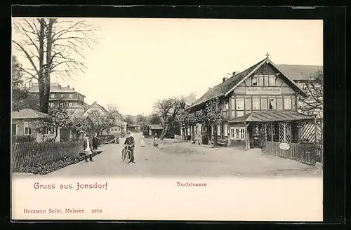 AK Jonsdorf, Dorfstrasse mit Passanten