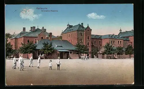 AK Karlsruhe, Grenadier-Kaserne und Vorplatz mit Passanten