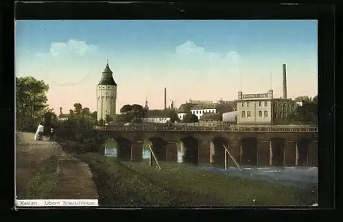 AK Rastatt, Obere Stauschleuse mit Brauerei C. Franz