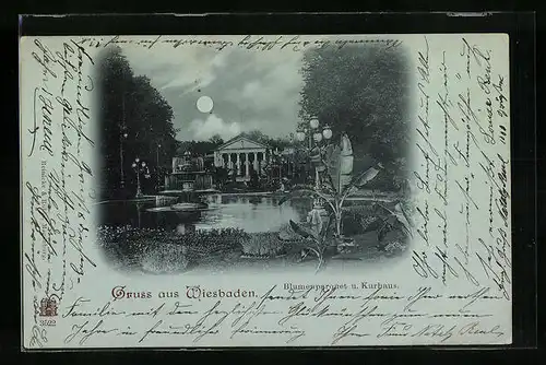 Mondschein-AK Wiesbaden, Blumenparquet und Kurhaus