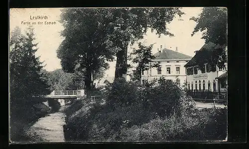 AK Leutkirch, Partie an der Eschbach, Gasthaus zur Linde