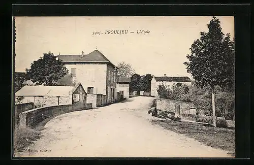 AK Proulieu, L`Ecole