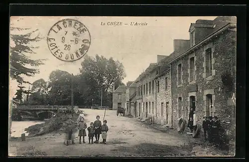 AK La Chéze, L'Arrivee