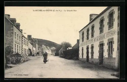 AK St-Michel-en-Gréve, la Grande rue