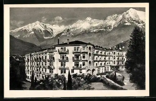 AK Meran-Obermais, Park Hotel mit Gebirgslandschaft