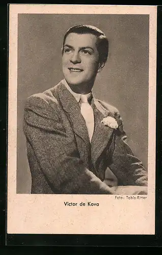 AK Schauspieler Victor de Kova mit Krawatte im Anzug