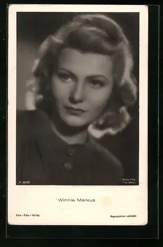 AK Schauspielerin Winnie Markus mit fragendem Blick