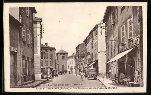 AK Chessy-les-Mines, Rue Centrale vers la Place du Marché