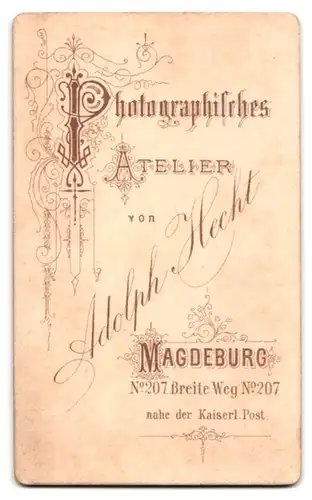 Fotografie A. Hecht, Magdeburg, Breite Weg 207, Herr im Anzug mit Schnurrbart