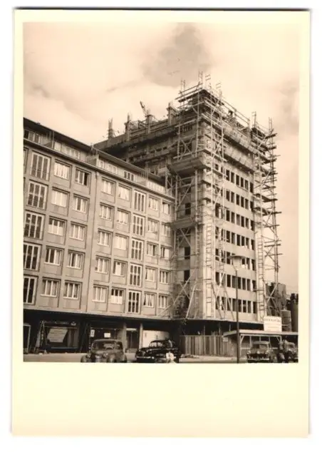 85 Fotografien unbekannter Fotograf, Ansicht Düsseldorf, Baustelle Immermannstr. 40, Hochhaus Immermann-Tower 1955 11