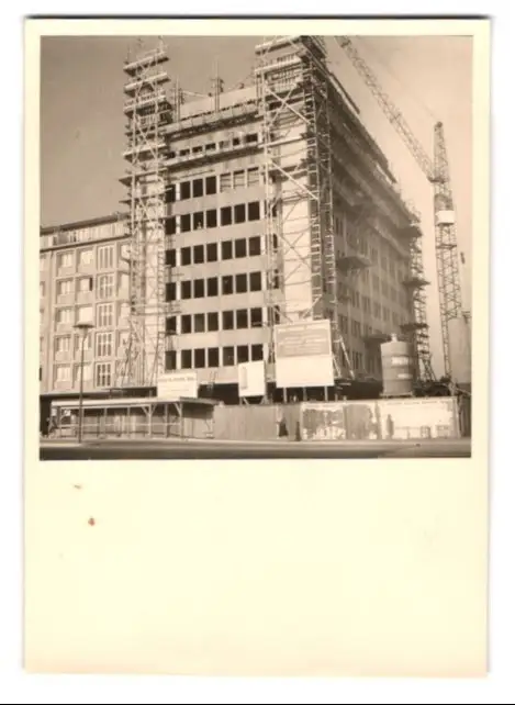 85 Fotografien unbekannter Fotograf, Ansicht Düsseldorf, Baustelle Immermannstr. 40, Hochhaus Immermann-Tower 1955 9