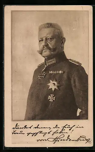 AK Generalfeldmarschall Paul von Hindenburg in Uniform mit Orden