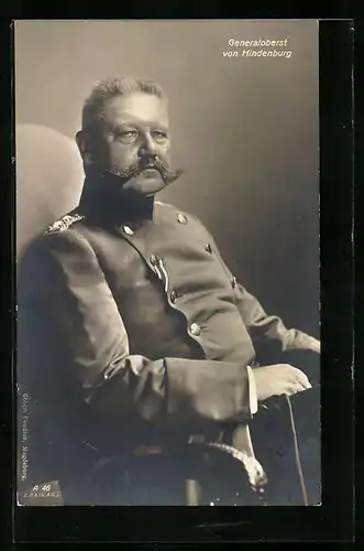 AK Generaloberst Paul von Hindenburg in Uniform