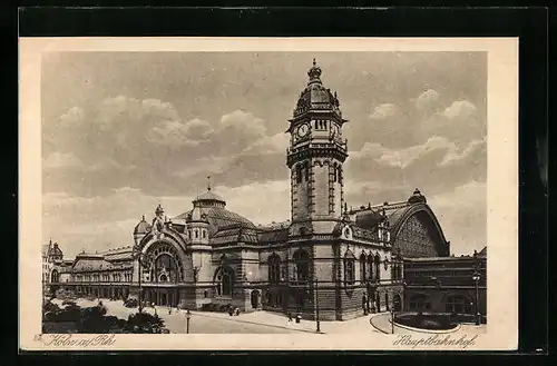 AK Köln, Hauptbahnhof mit Passanten