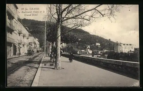 AK Grasse, Le Boulevard Thiers et le Grand Hôtel